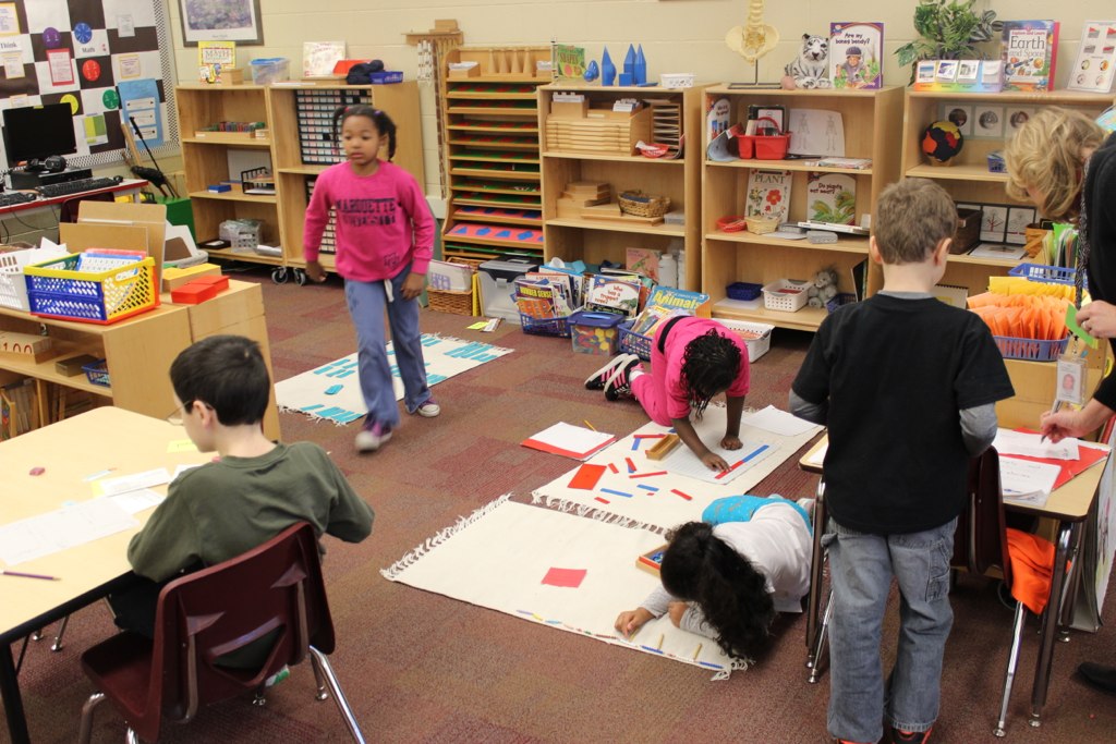 Children learning in a mixed-age classroom